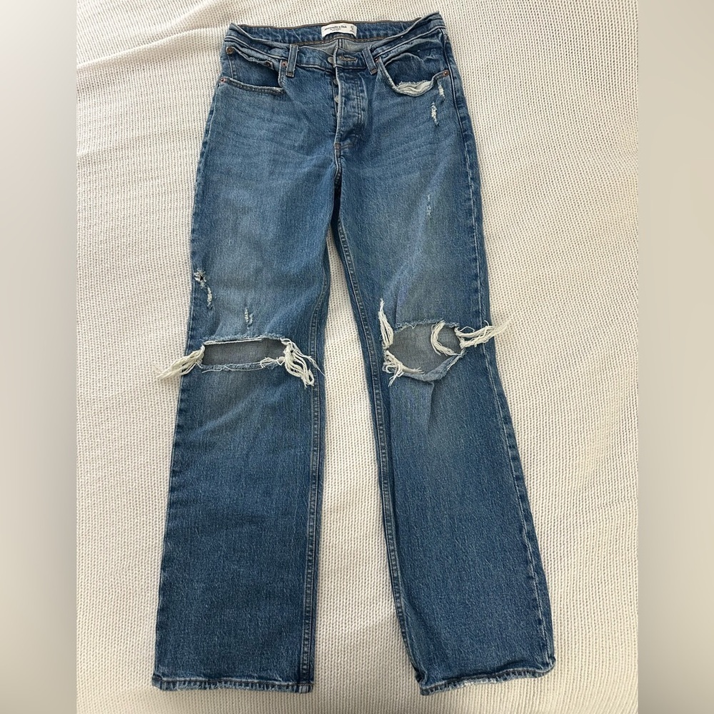 Abercrombie 90’s Baggy Low Rise Jeans in Dark Destroy Wash Size 27/4R - Picture 4 of 10